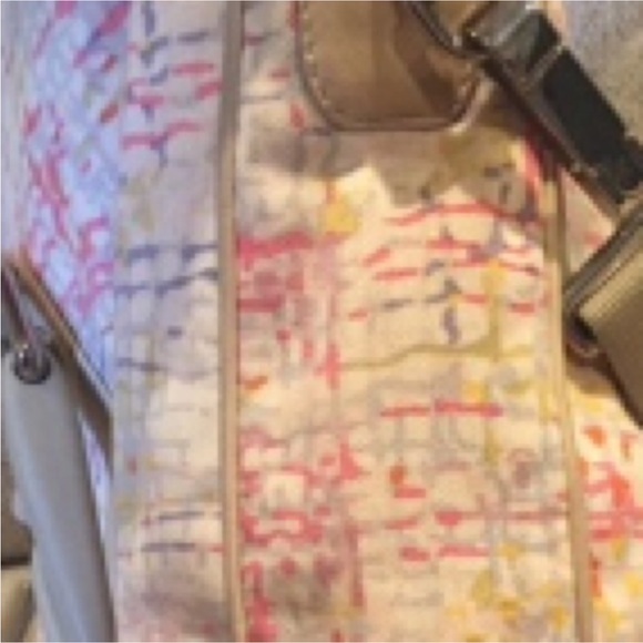 💕Chanel💕 multicolor rare retired clover, XL tote - Picture 11 of 16